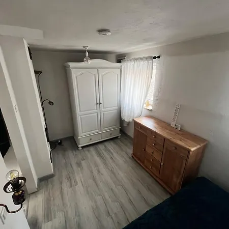 Kwatera Na śliwkowej Homestay *
